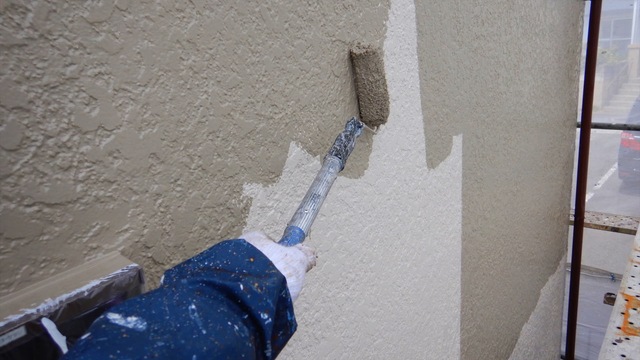外壁塗装で耐候性の高い塗料を選ぶコツ！種類や特徴を詳しく解説！